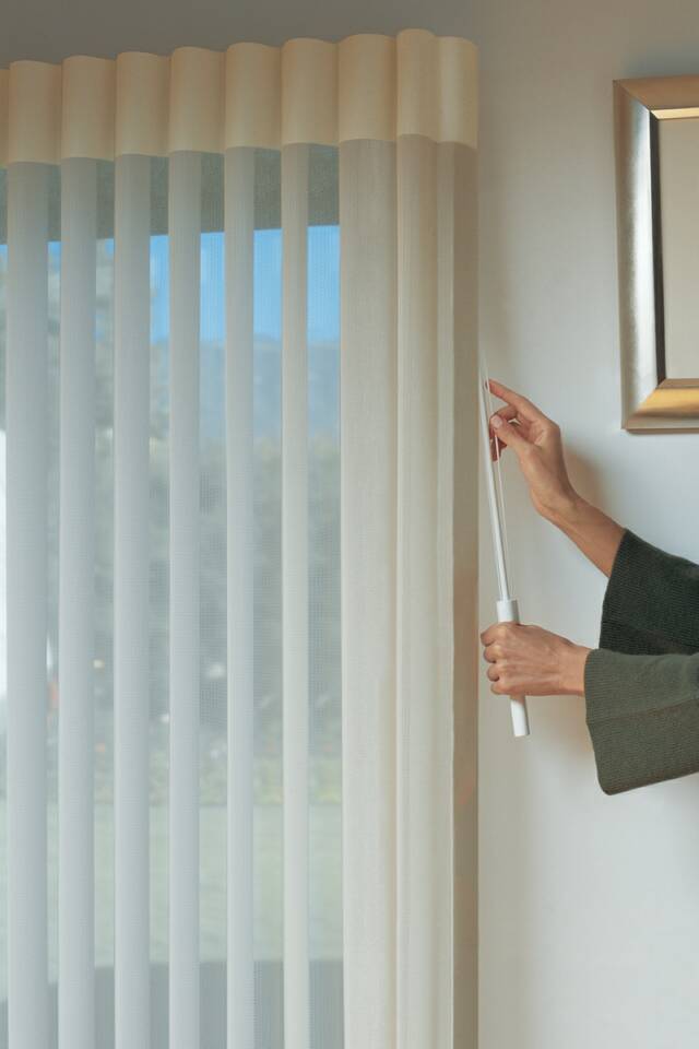 Shop-At-Home Dealer for custom made Hunter Douglas Window Treatments Seacoast NH